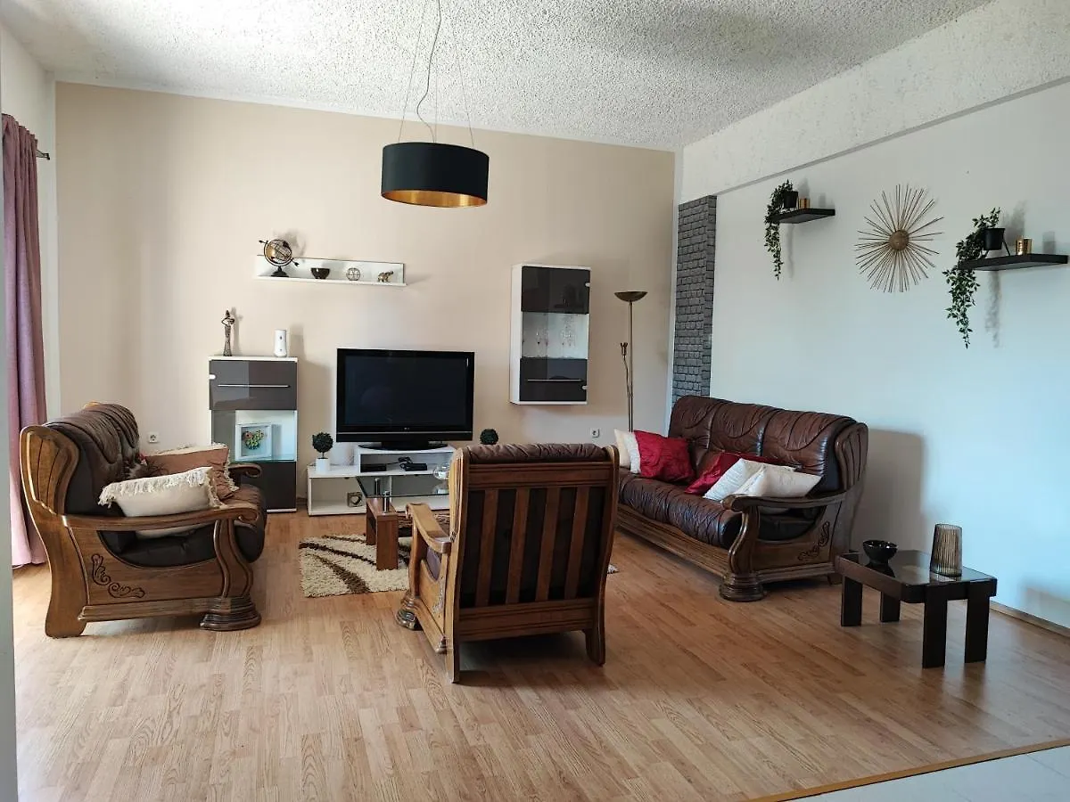 Priska Apartment Kaštela 0*,