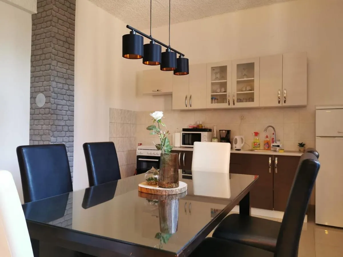 Priska Apartment Kastela