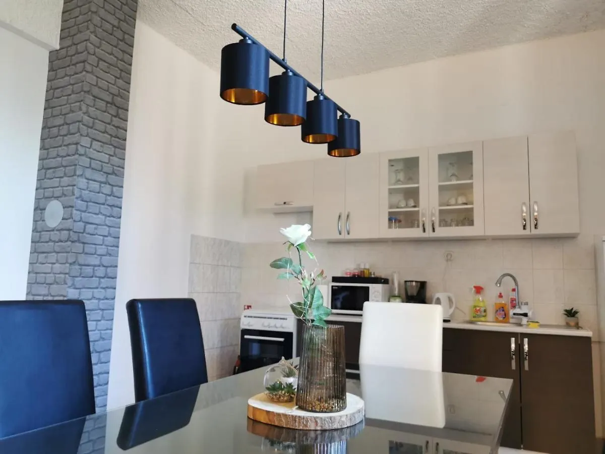 Priska Apartment Kastela