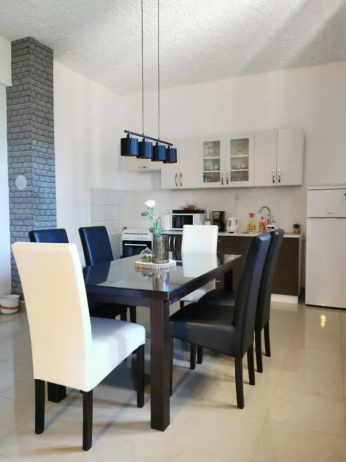 Priska Apartment Kastela