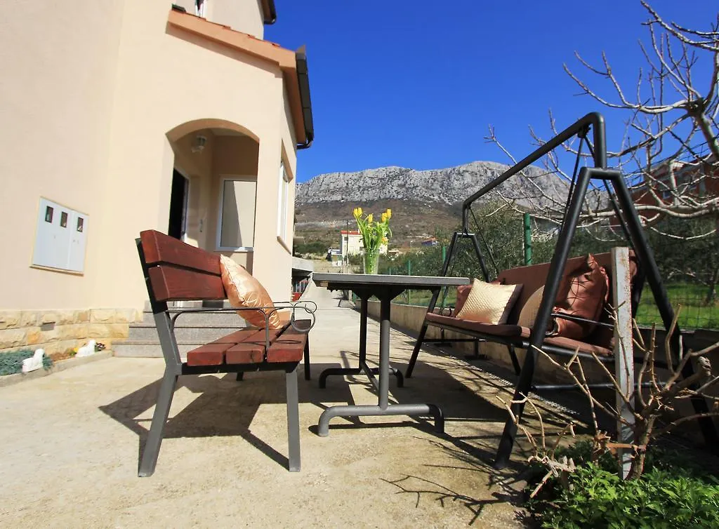 Priska Apartment Kastela