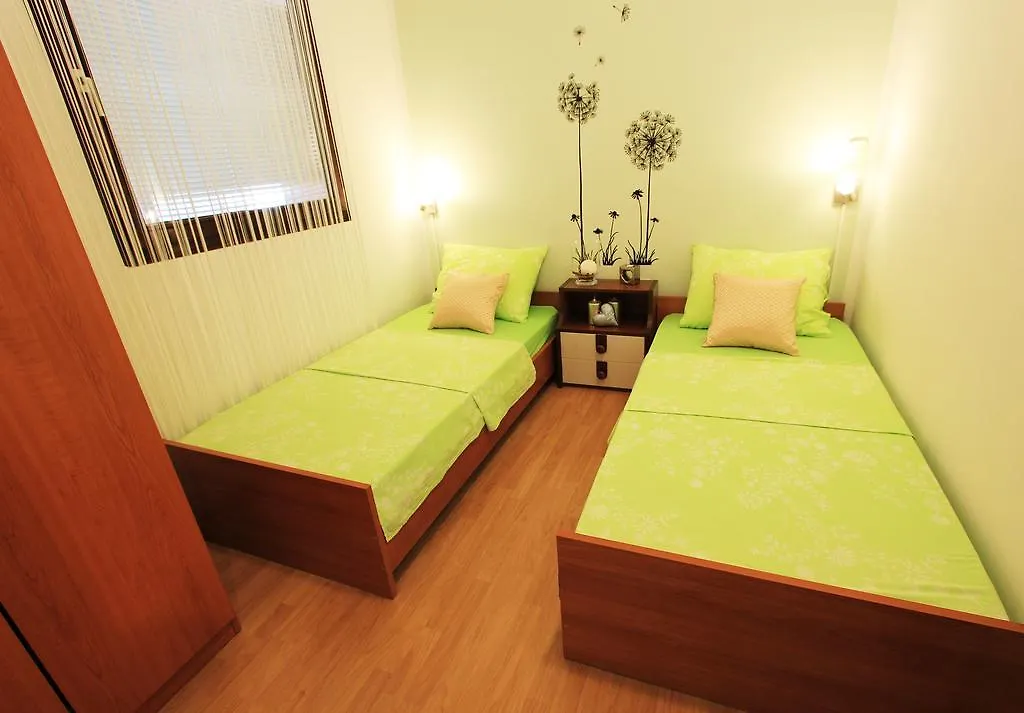 Priska Apartment Kaštela