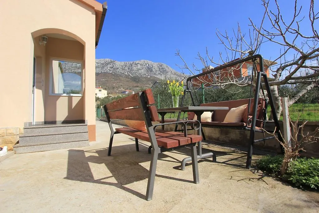 Priska Apartment Kastela Croatia